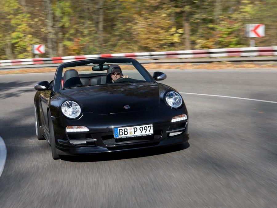  Porsche 911 AeroKit by TechART 2008 года  (фото 6 из 11)